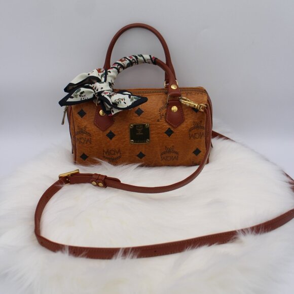 MCM Mini Boston Bandoulière - Picture 11 of 16